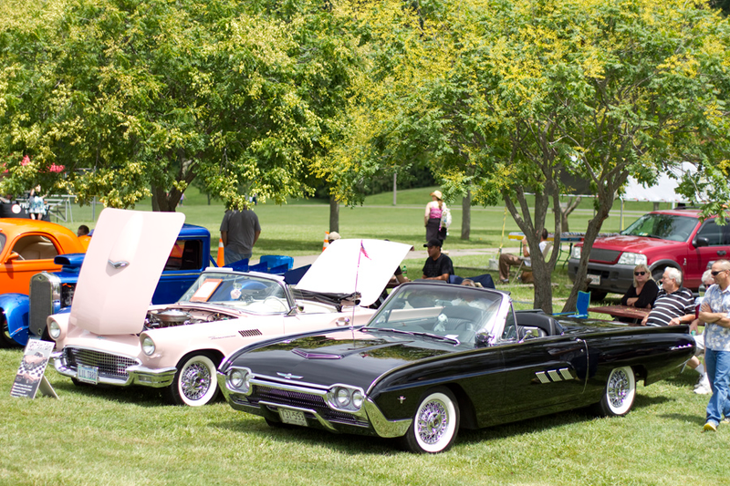Illustration for article titled custom cars at Occoquan this afternoon